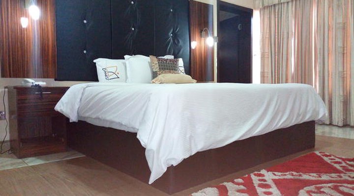 Danest Hotel & Suites