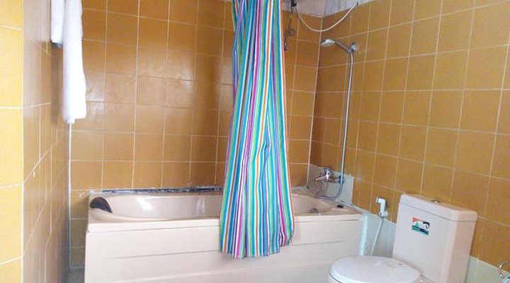 Danest Hotel & Suites