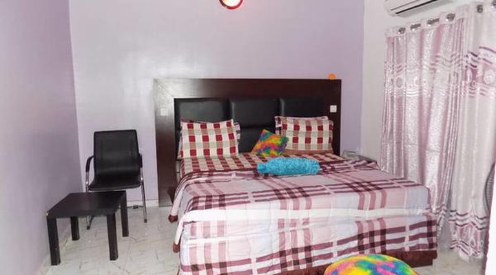 De Fellas Palace Hotel & Suites