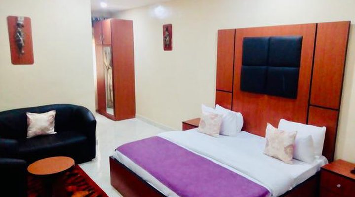 LIMOH Suites