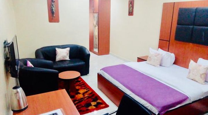 LIMOH Suites