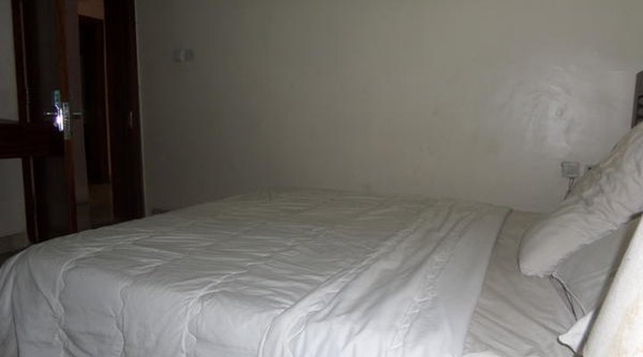 Serena Hotel & Suites