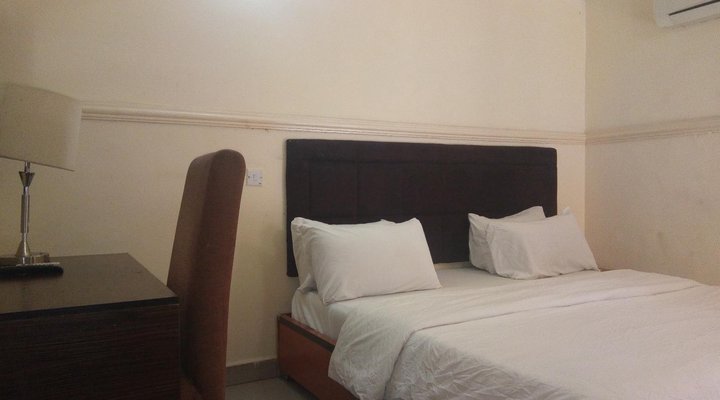 Nelseno Hotel