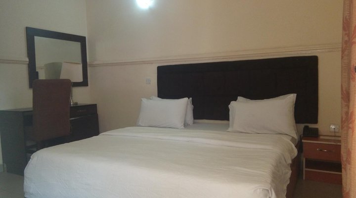 Nelseno Hotel