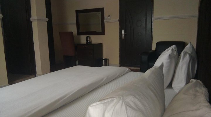 Nelseno Hotel