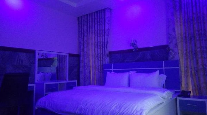 Heavenly Royal Apartment