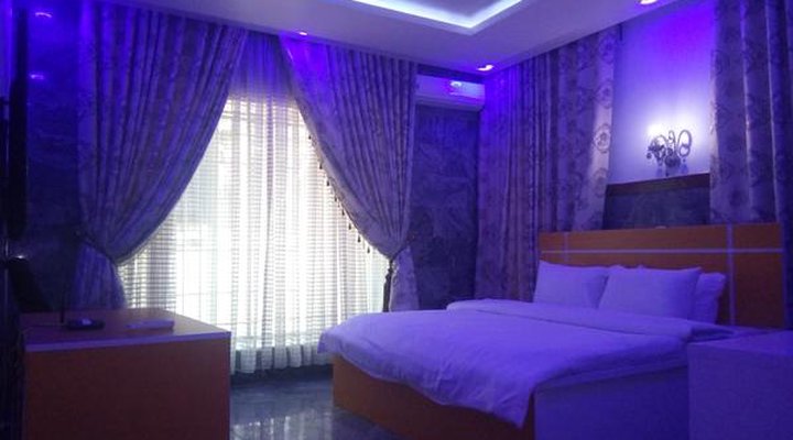 Heavenly Royal Apartment