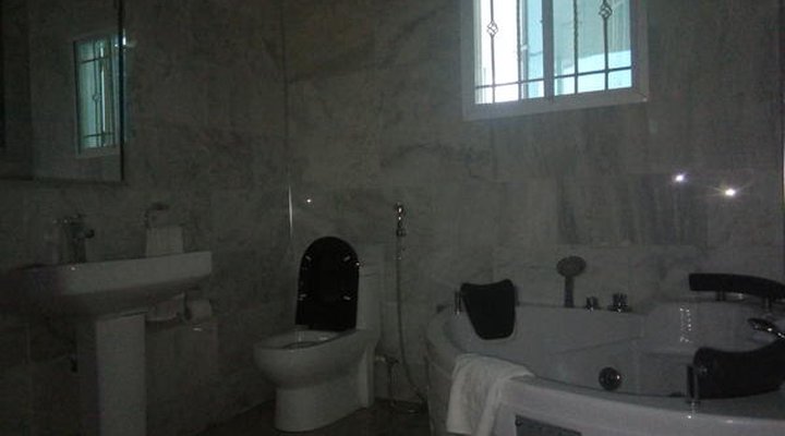 Heavenly Royal Apartment