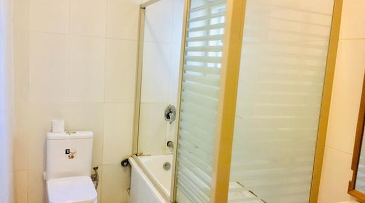 Peninsula Hotel & Towers