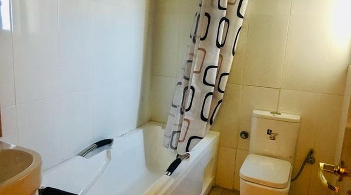 Peninsula Hotel & Towers