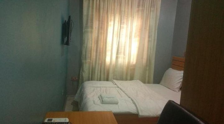 Glamour Park Hotel & Suites