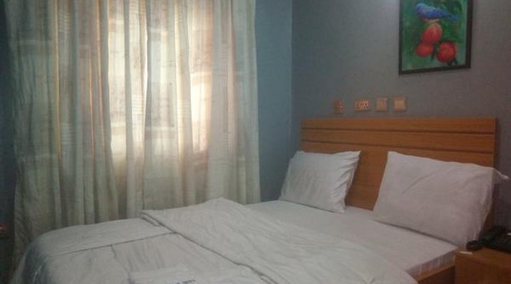 Glamour Park Hotel & Suites