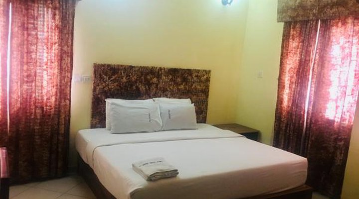 Pilgrims Brook Hotels