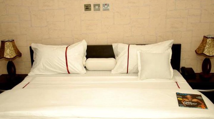 AMSO International Hotel