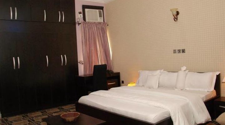 AMSO International Hotel