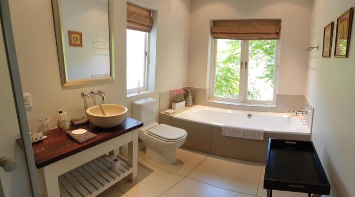 Apple and Spice Guest House