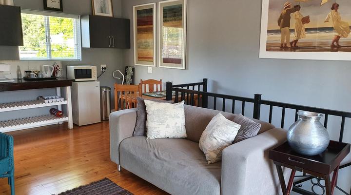 Apple and Spice Guest House