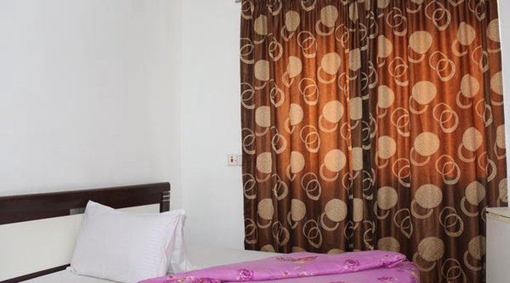 Phisbond Hotels