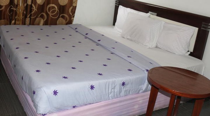 Phisbond Hotels