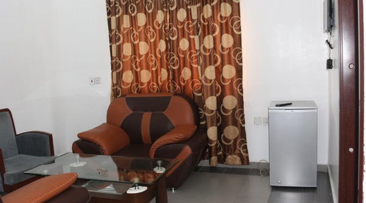 Phisbond Hotels