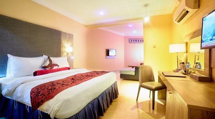 Corinthia Villa Hotel & Suites