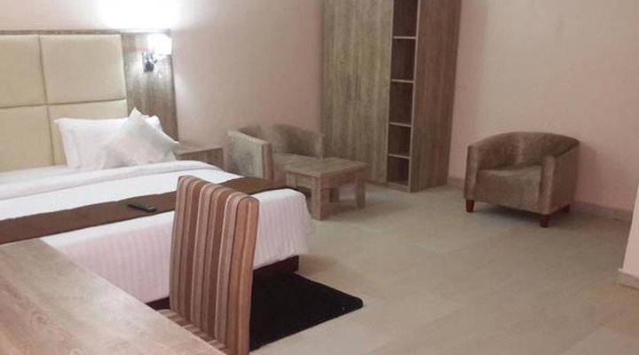 De Dreams Hotel & Suites