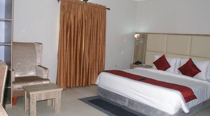 De Dreams Hotel & Suites