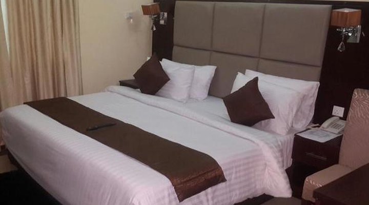 De Dreams Hotel & Suites