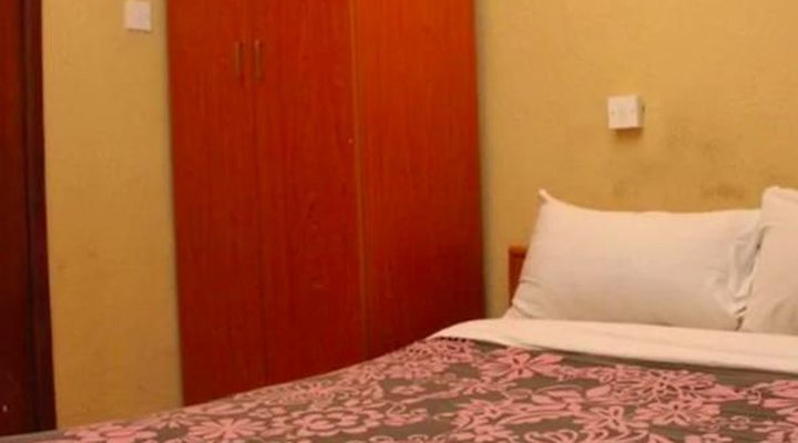 Class Suites Budget Opebi