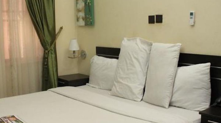Class Suites Budget Opebi