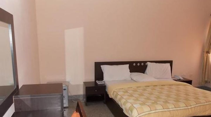 Benac Suites Hotel