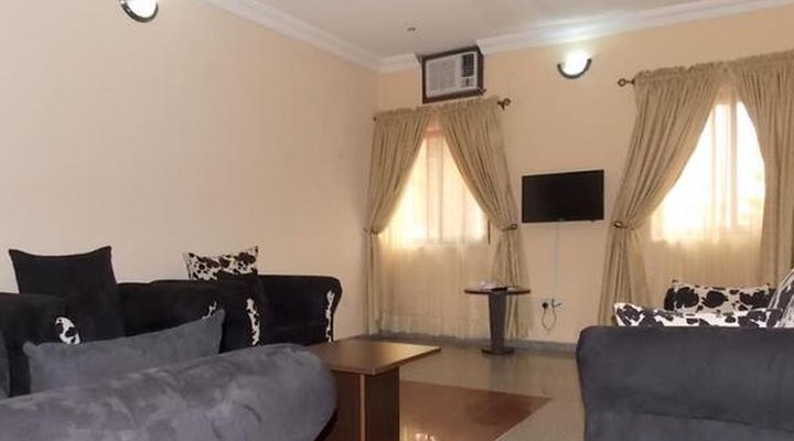 Benac Suites Hotel