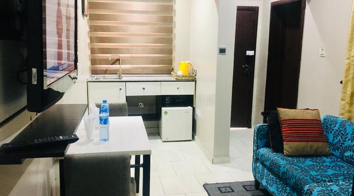 Home Gate Resort Limited