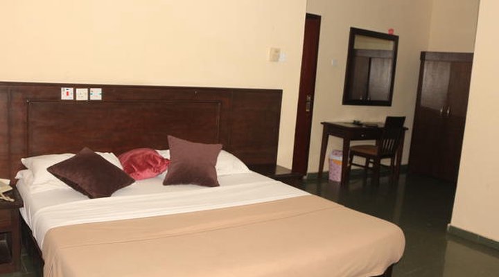 Liz Ani Hotels Annex