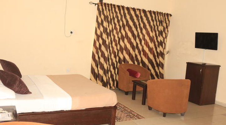 Liz Ani Hotels Annex