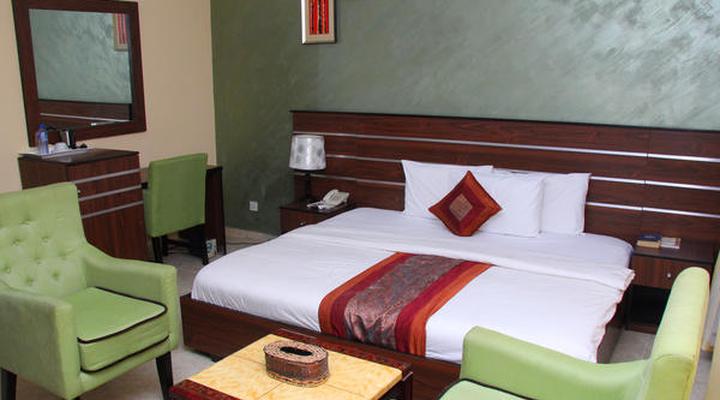 White House Hotels & Conference Centre I