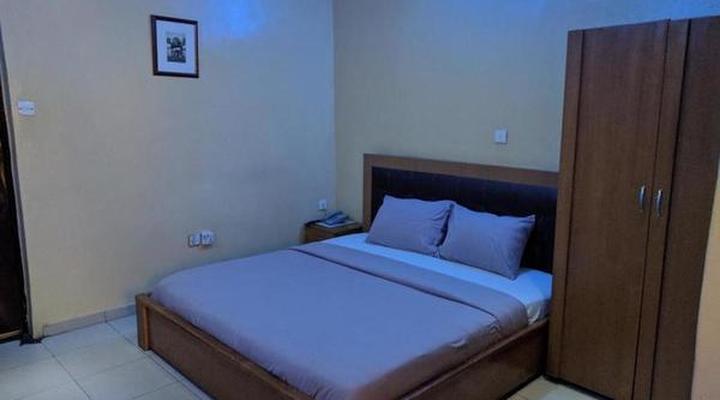 White House Hotel & Conference Center II