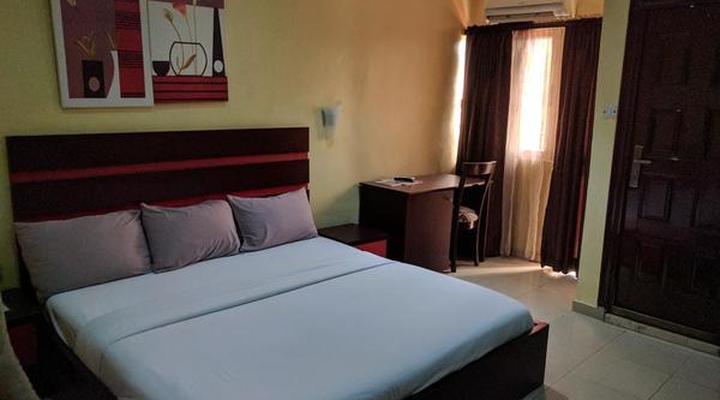 White House Hotel & Conference Center II