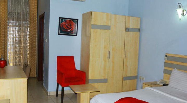 1804 Boutique Hotel