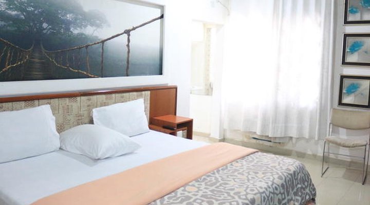 Naturemark Gallery & Guest House