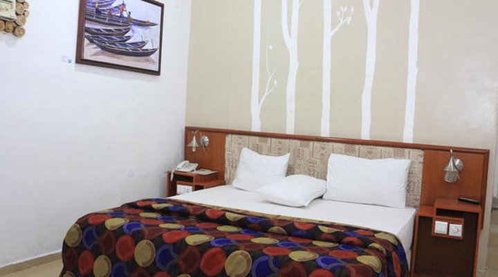Naturemark Gallery & Guest House
