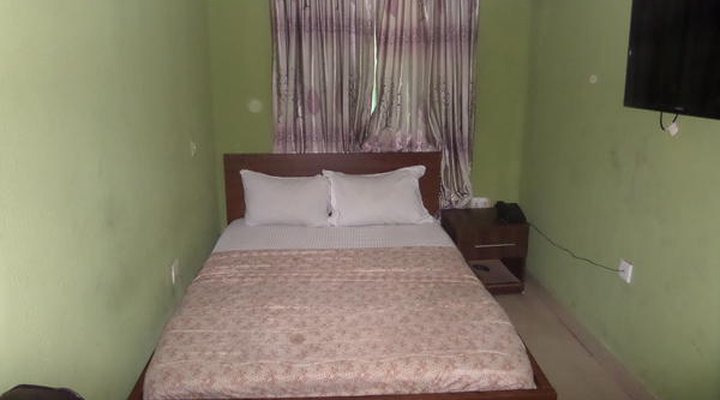 Terris Hotel & Suite