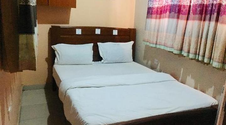 Euc Demodern Hotel & Suites