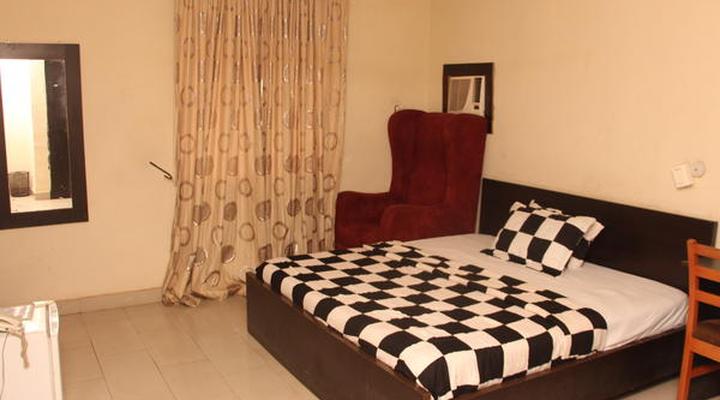 Sapphire Guest House