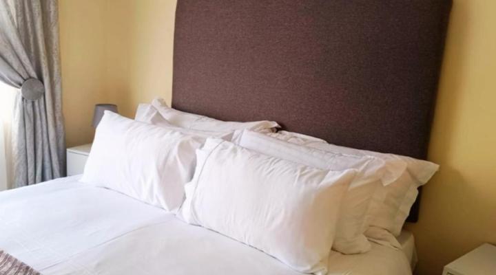 Zwelibanzi Guesthouse and Wellness Center