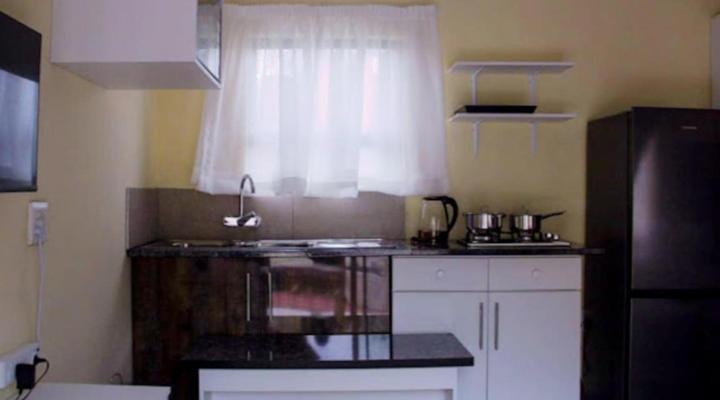 Zwelibanzi Guesthouse and Wellness Center