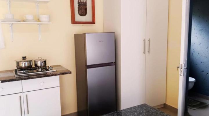 Zwelibanzi Guesthouse and Wellness Center