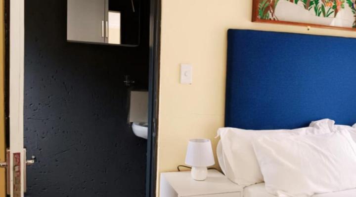 Zwelibanzi Guesthouse and Wellness Center