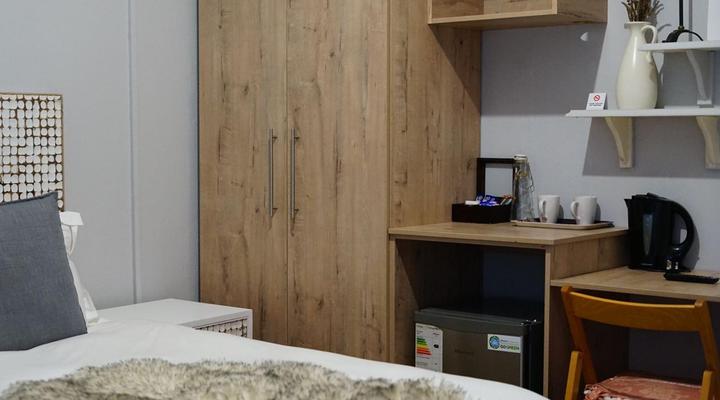 The Planes Guest House