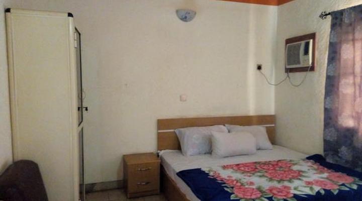 Adebayowa Hotel